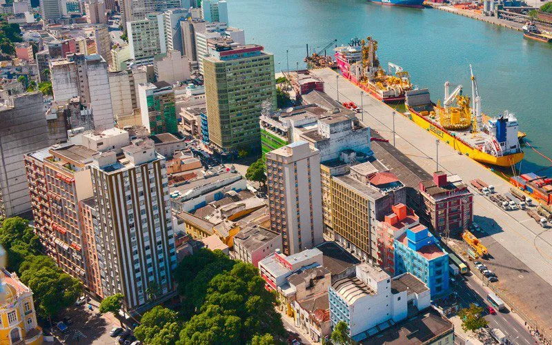 Centro de Vitória ganha força com debate sobre destraves imobiliários