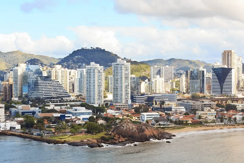Crescimento imobiliário reforça debate sobre planejamento e inclusão urbana