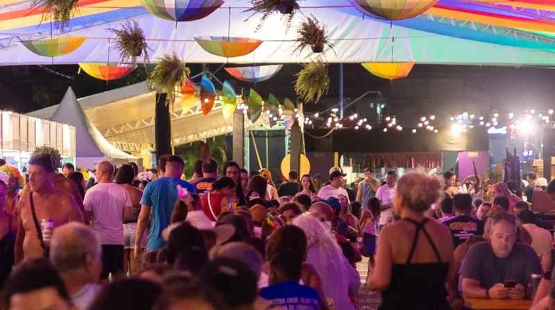 Festival Botecos da Praia movimenta orla de Conceição da Barra com gastronomia e música