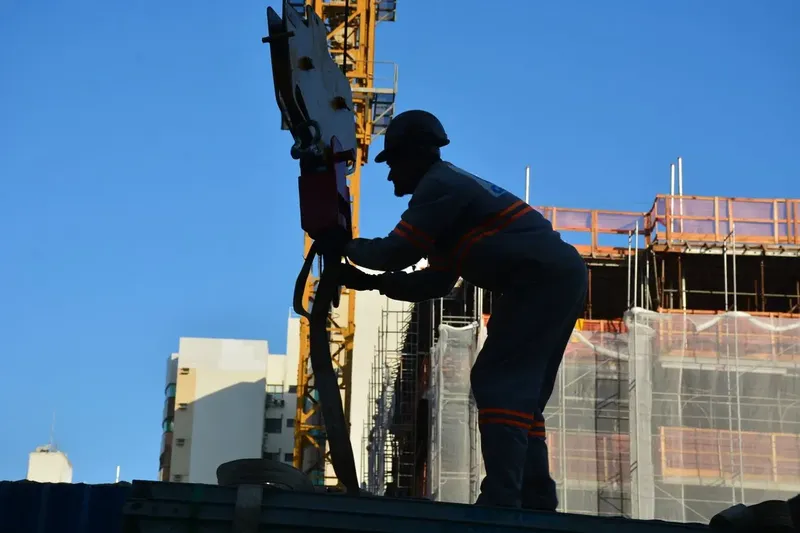 Grande Vitória tem mais de 21 mil unidades em construção em 2026